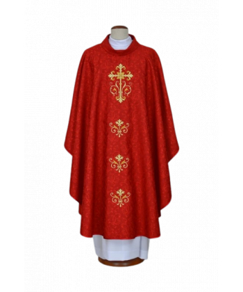 Ornat czerwony haftowany, tkanina adamaszek - Krzyż (22)