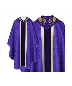 Ornat gotycki fioletowy haftowany kołnierz - tkanina gładka (47)