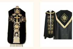 Szaty liturgiczne na pogrzeb: ornat czarny, kapa pogrzebowa